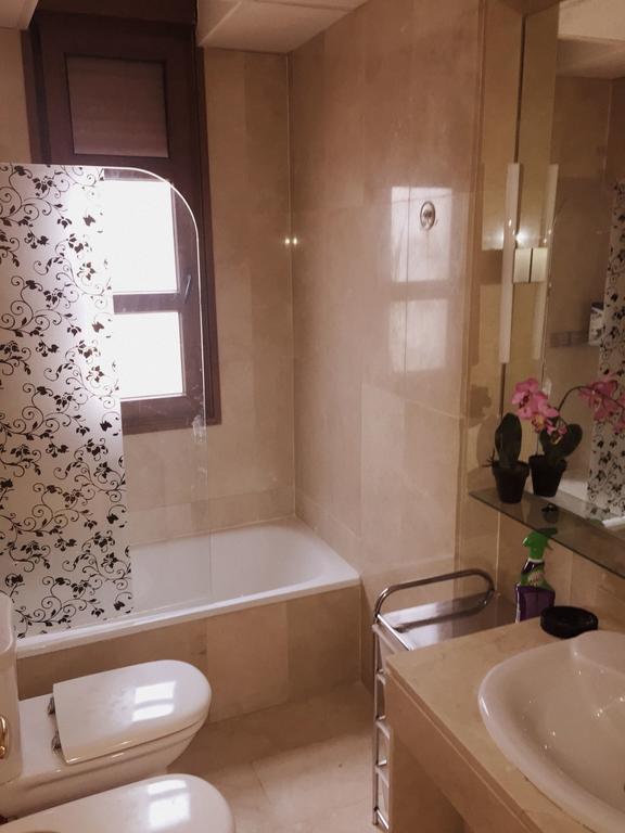 Bonito Apartamento En El Centro De Granada Con Parking Gratis Buitenkant foto